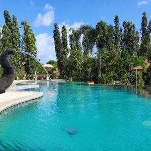 BaanSaensook-Villas-swimming-pool-3-Koh-Samui-Thailand