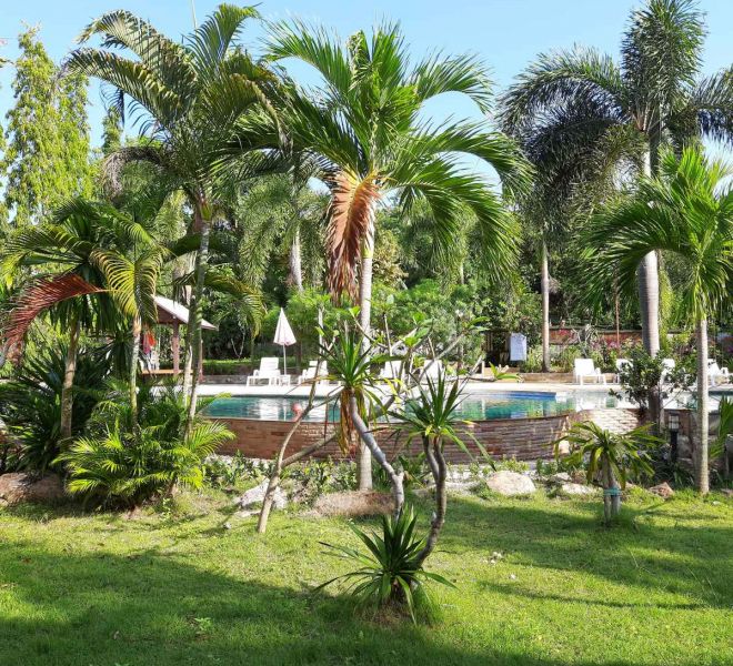 BaanSaensook-Villas-tropical-garden-Koh-Samui-Thailand-2
